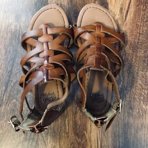 Little Girls Sandals Size 10